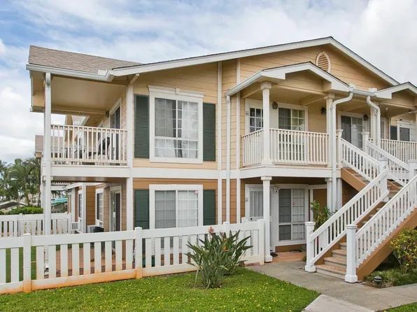 94-532 Lumiauau St #H104, Waipahu, HI 96797