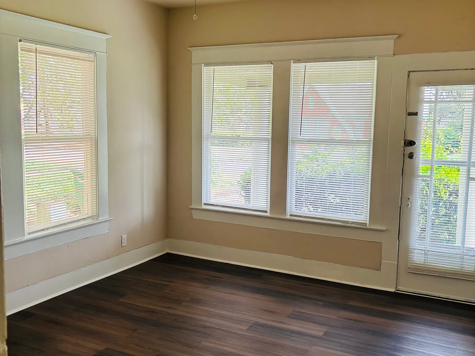 1 bed, 750 sqft, $850 — Photo 4