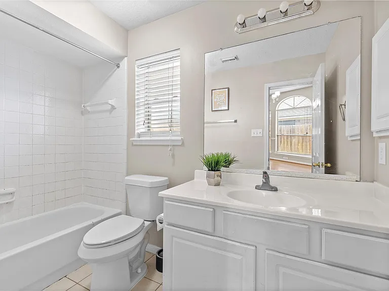 8619 Bridge Park Dr — Photo 25