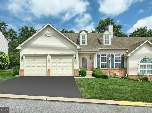 205 Prospect Cir #68, Shrewsbury, PA 17361