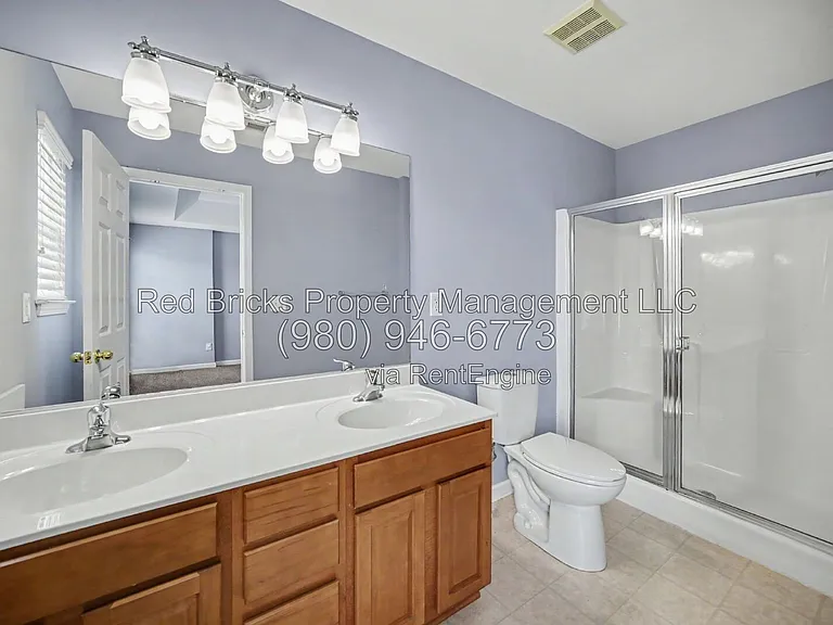 15764 Castle Watch Ave — Photo 23