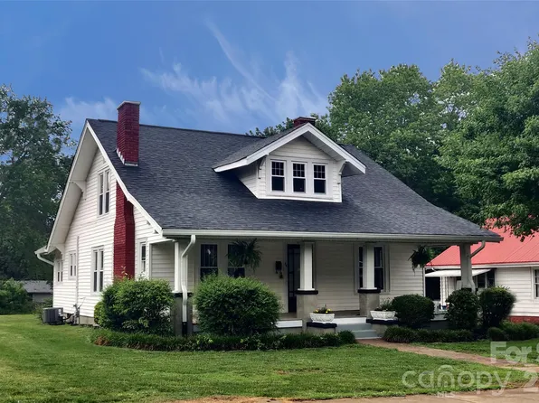 46 Falls Ave, Granite Falls, NC 28630