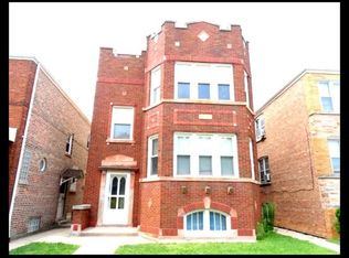 1642 Home Ave, Berwyn, IL 60402