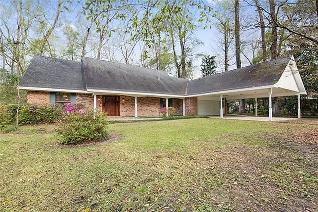 1st image of 139 Chinchuba Gardens Dr