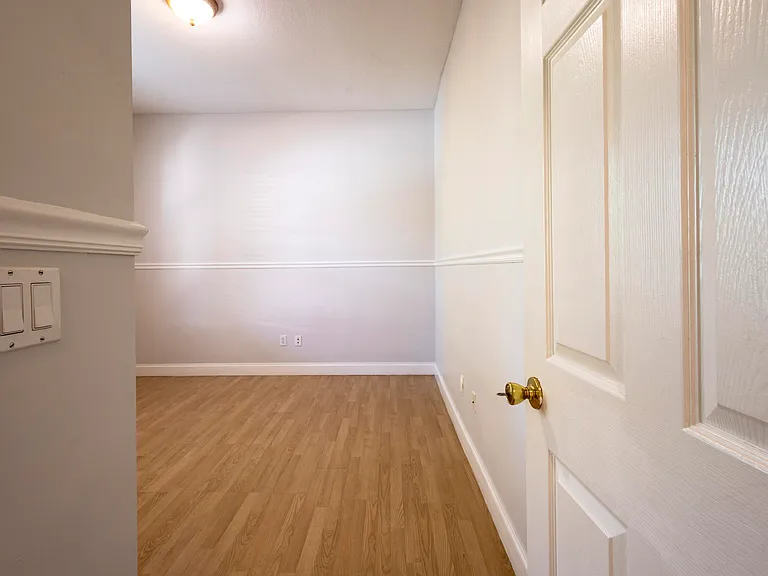 4074 SW Kallen St — Photo 17