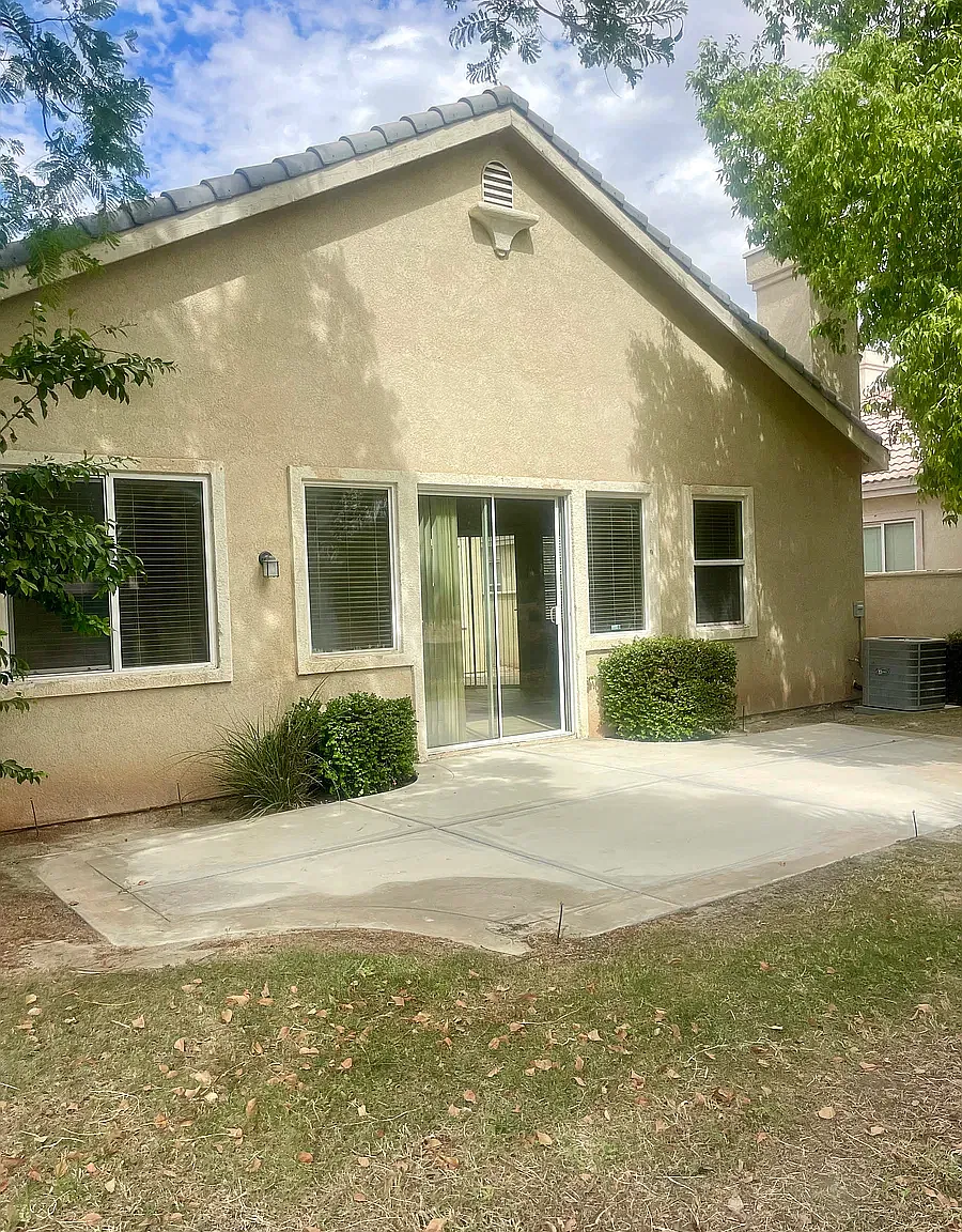 3 bed, 2066 sqft, $2,995 — Photo 4