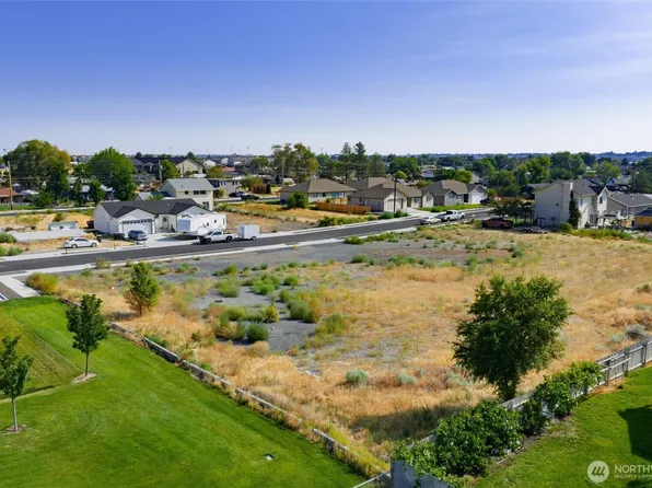 1047 W Virginia Street, Moses Lake, WA 98837