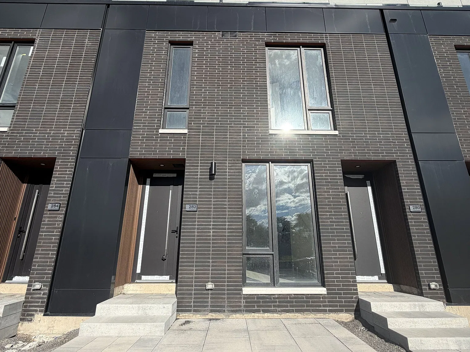 1 bed, $2,050 — Photo 1
