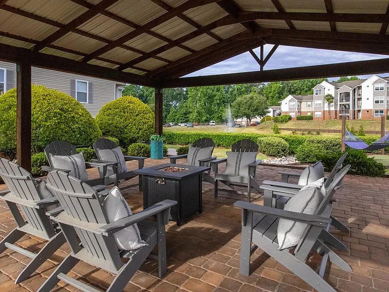 Come together under our expansive pavilion for outdoor gatherings by the fire pit.