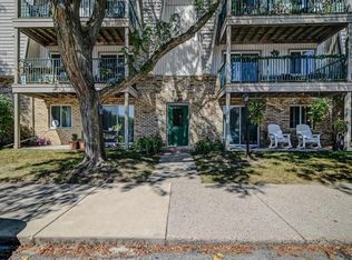 4338 Melody Ln APT 106, Madison, WI 53704