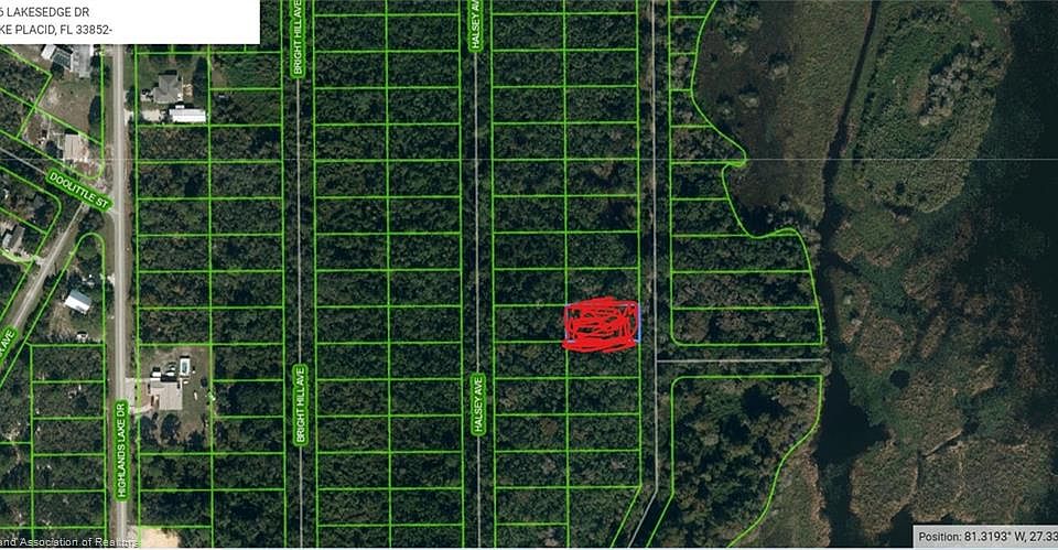 1st image of 546 Lakesedge Dr