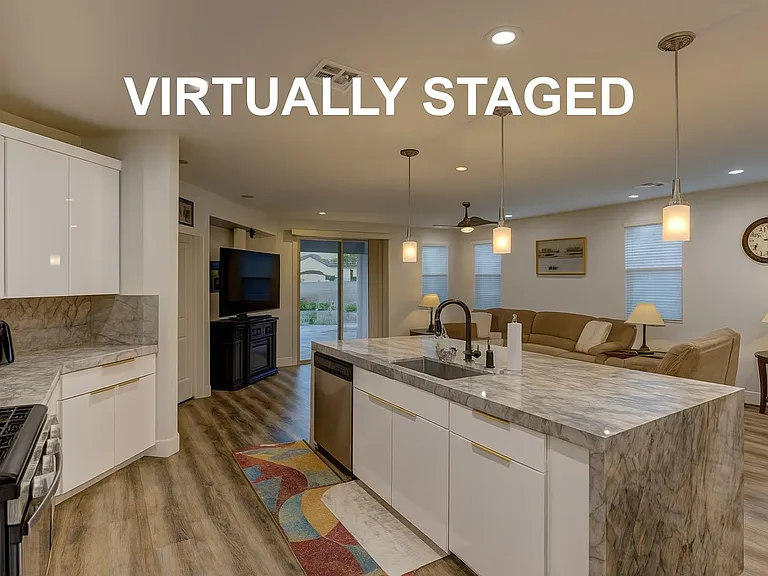 426 Port Reggio St — Photo 10