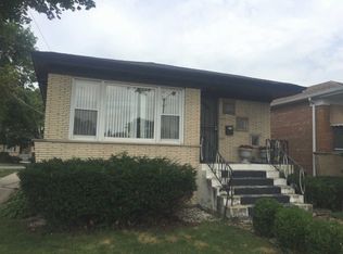 3326 W Columbus Ave, Chicago, IL 60652