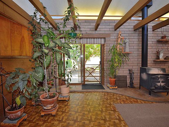 5th image of 2505 Ponderosa Ln