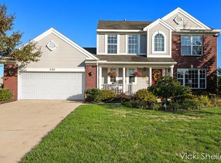 733 Scottview Dr NE, Comstock Park, MI 49321
