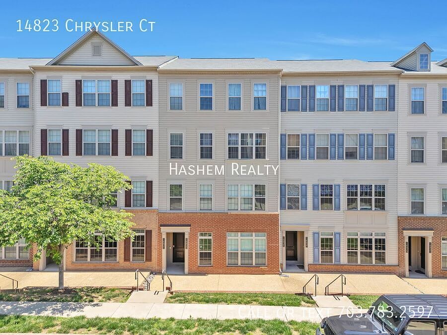 1st image of 14823 Chrysler Ct
