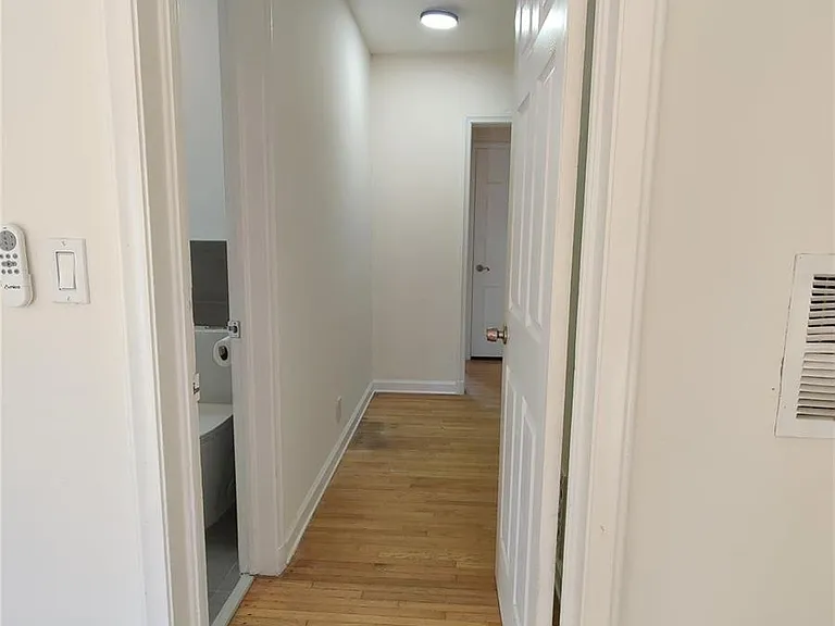 733 NE 18th Ave — Photo 21
