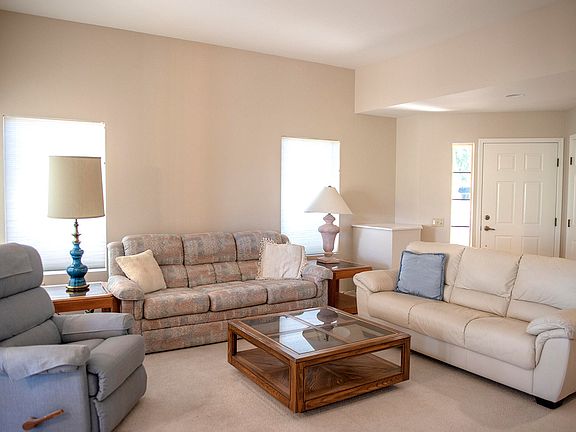 3rd image of 13628 W Greenview Dr