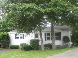 7 Crabapple Cir, Rockland, MA 02370