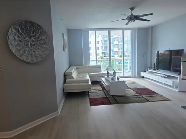 7900 Harbor Island Dr APT 806, North Bay Village, FL 33141
