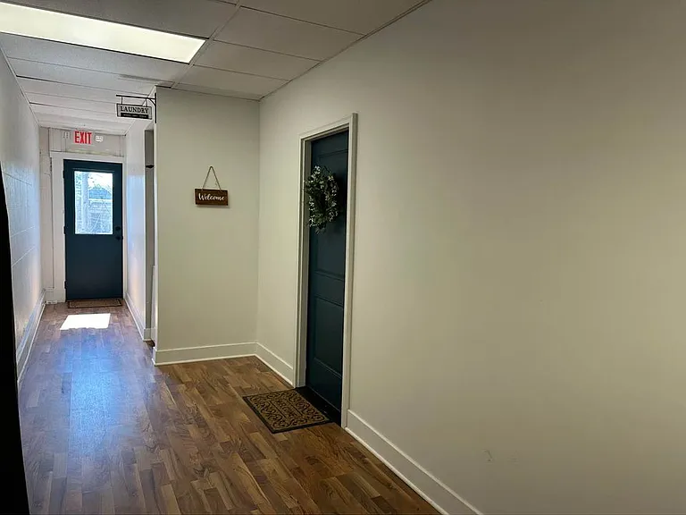 504 1/2 N State St #2 — Photo 11