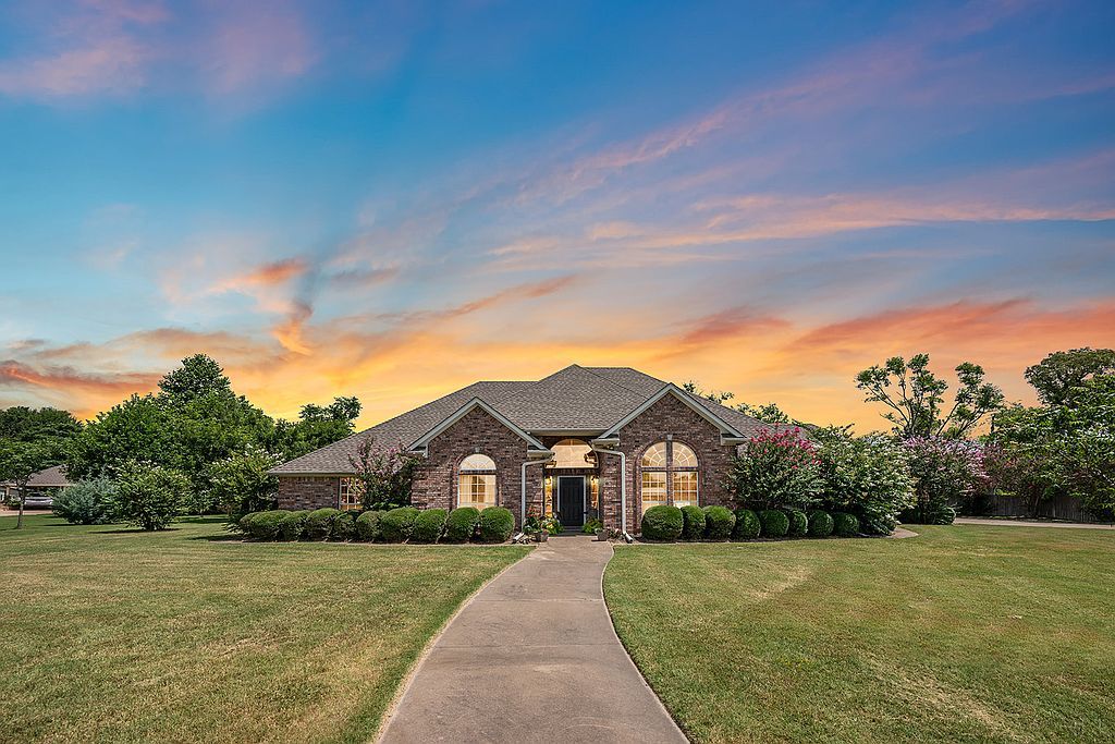 126 Briarwood - Property Image