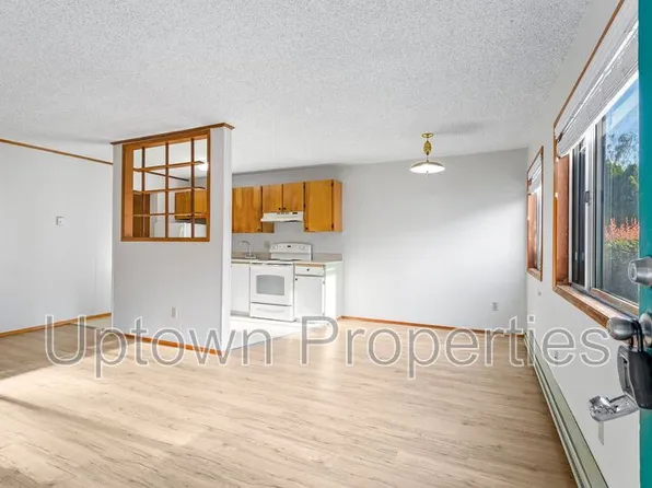 1508 SW Dewitt St, Portland, OR