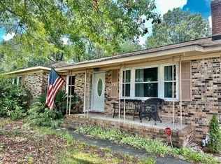 317 Oxford Rd, Ladson, SC 29456