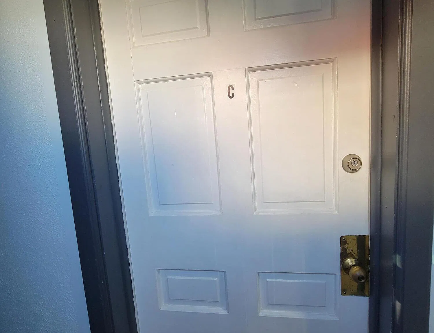 2 bed, 850 sqft, $650 — Photo 2