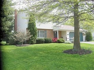 928 Indian Springs Dr, Lancaster, PA
