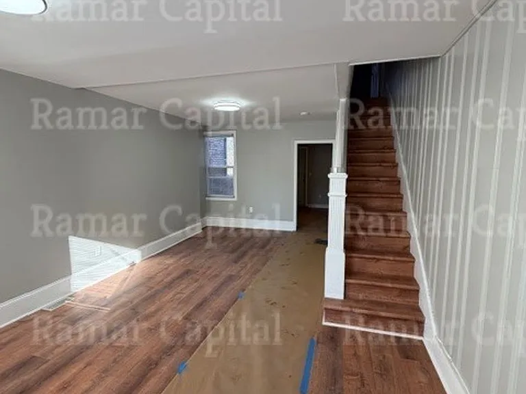 281 Walnut St — Photo 11