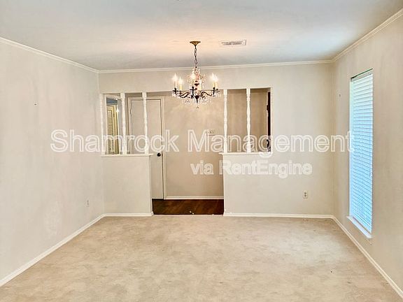3rd image of 5740 Lakemont Dr