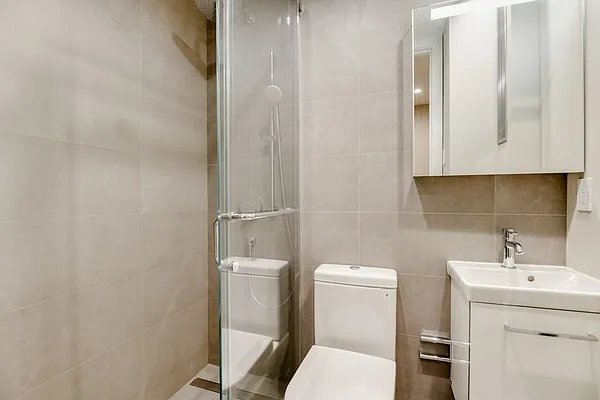 Rented by Corcoran | media 14