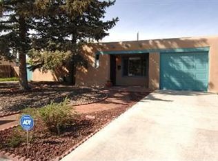 1712 Avenida Cristobal Colon, Santa Fe, NM 87501