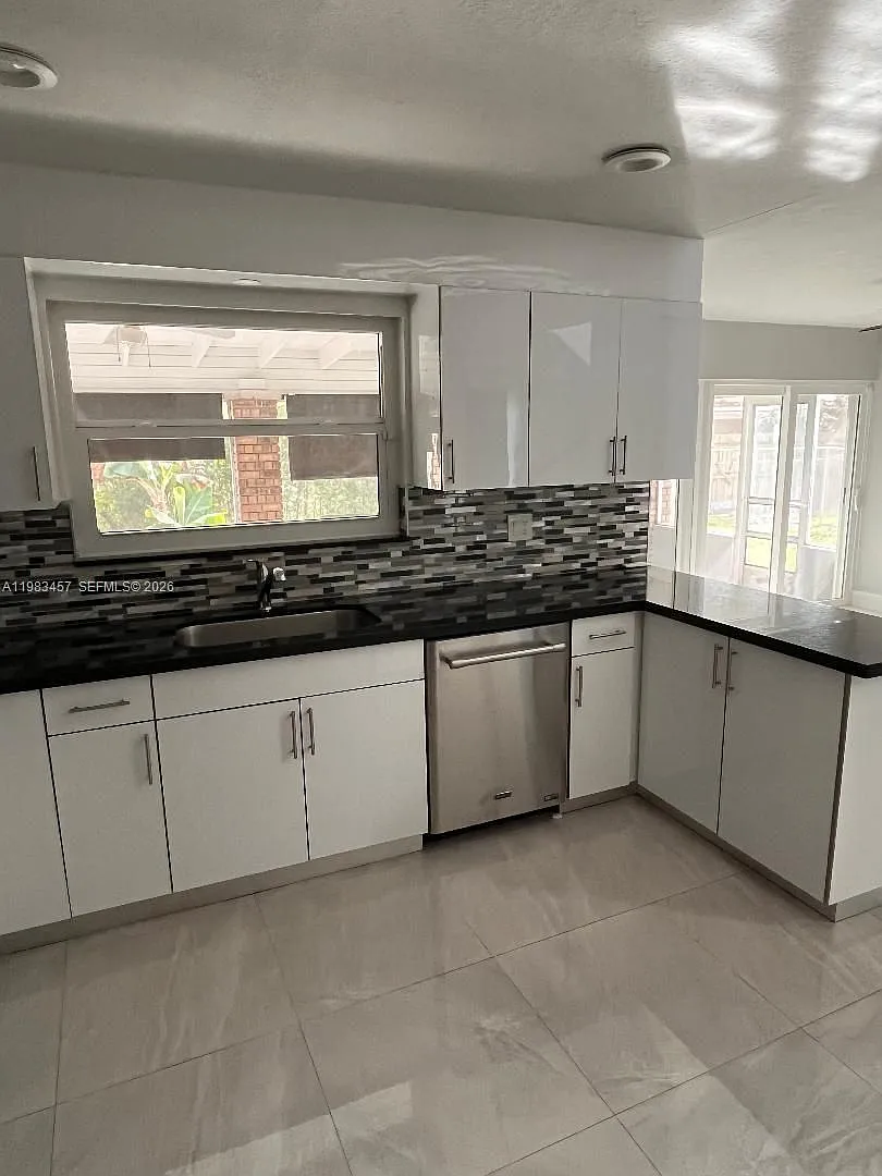 11712 SW 13th Street, Miami, FL 33184 — Photo 1