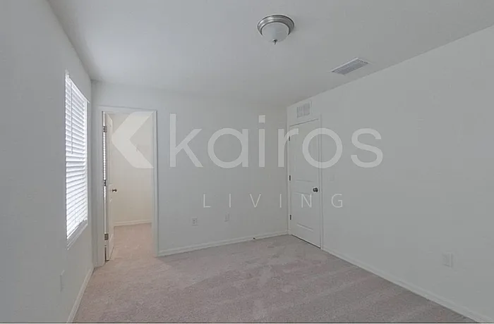 12378 Paramount Dr — Photo 16