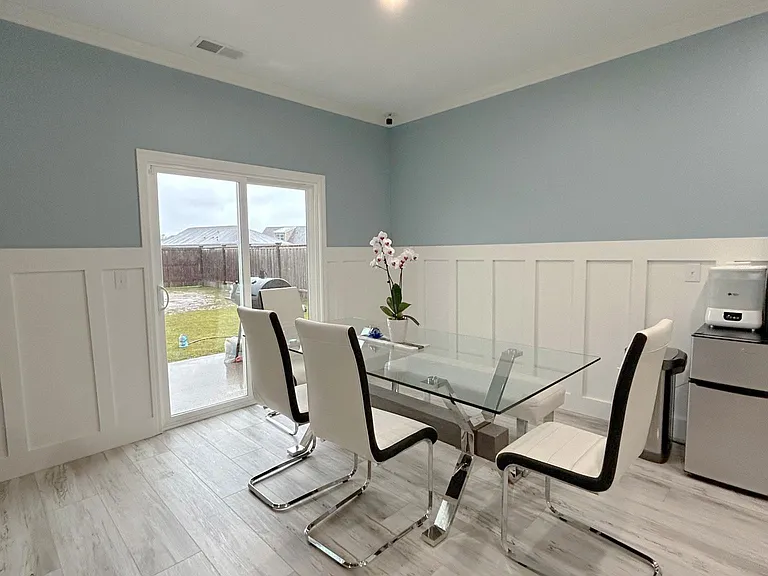3334 Hemlock Way — Photo 10