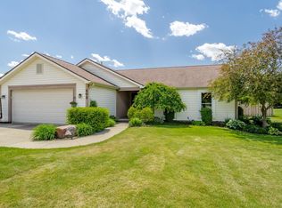 409 E 8th St, Brookston, IN 47923