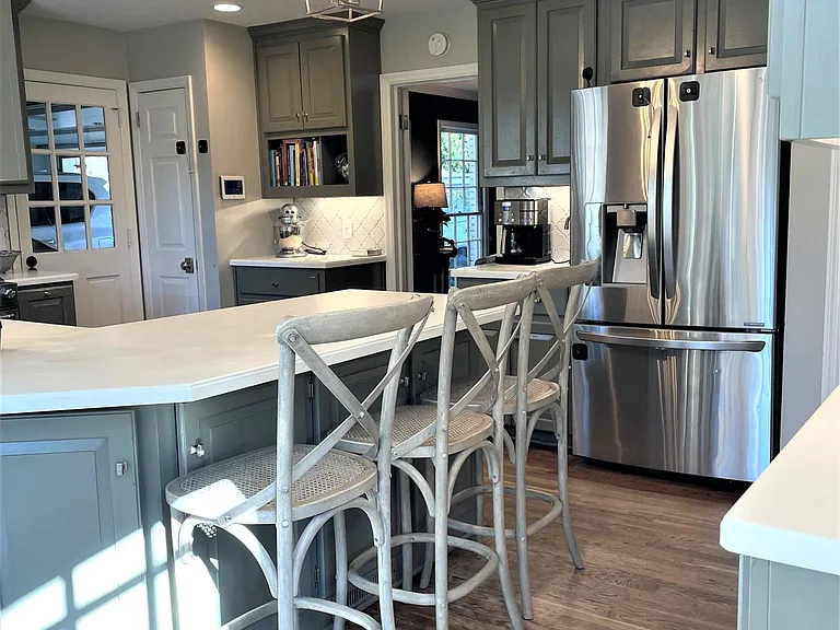 4044 Emma Ln NE — Photo 15