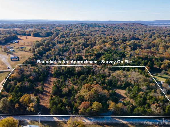 S 75th St E, Porum, OK 74455