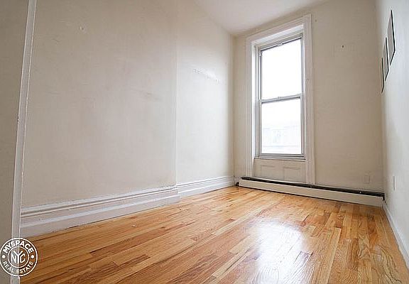 3rd image of 1221 Atlantic Ave #5D