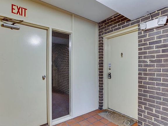 4th image of 10222 Prince Pl APT T1