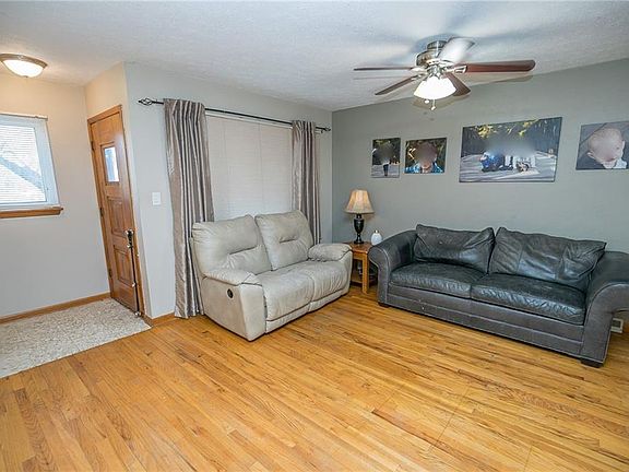 3rd image of 5303 Dartmouth Dr