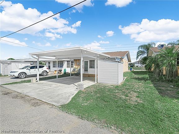 4th image of 3021 Villa Rd