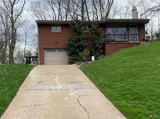601 Edgewood Ave, Oakmont, PA