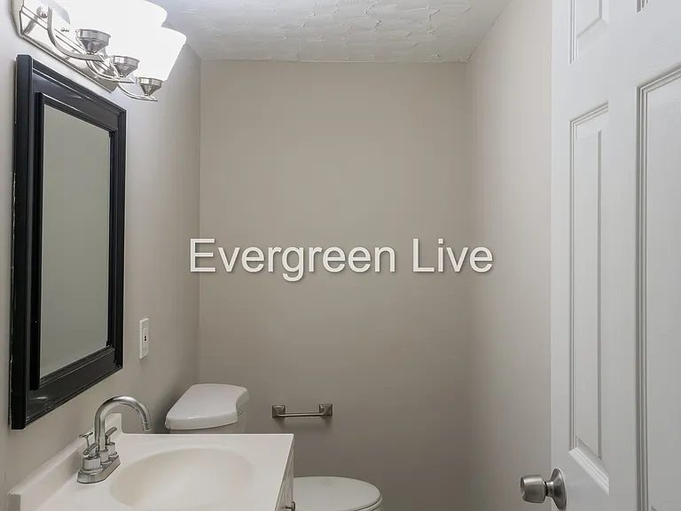 1612 Hopewell Ave — Photo 11