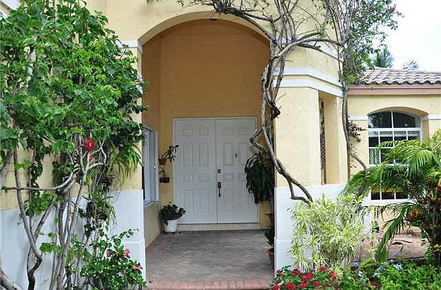 1st image of 11325 NW 62nd Ter
