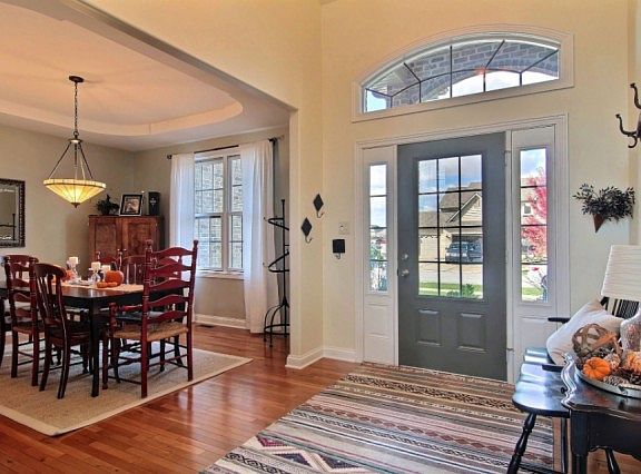 3rd image of 9367 Villagio Way