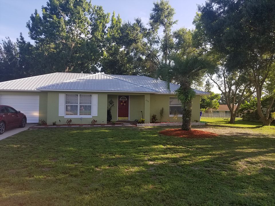 1st image of 232 Hillcrest Dr