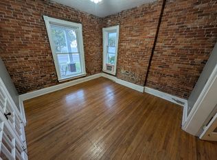 227 N 9th St #B, Paducah, KY 42001